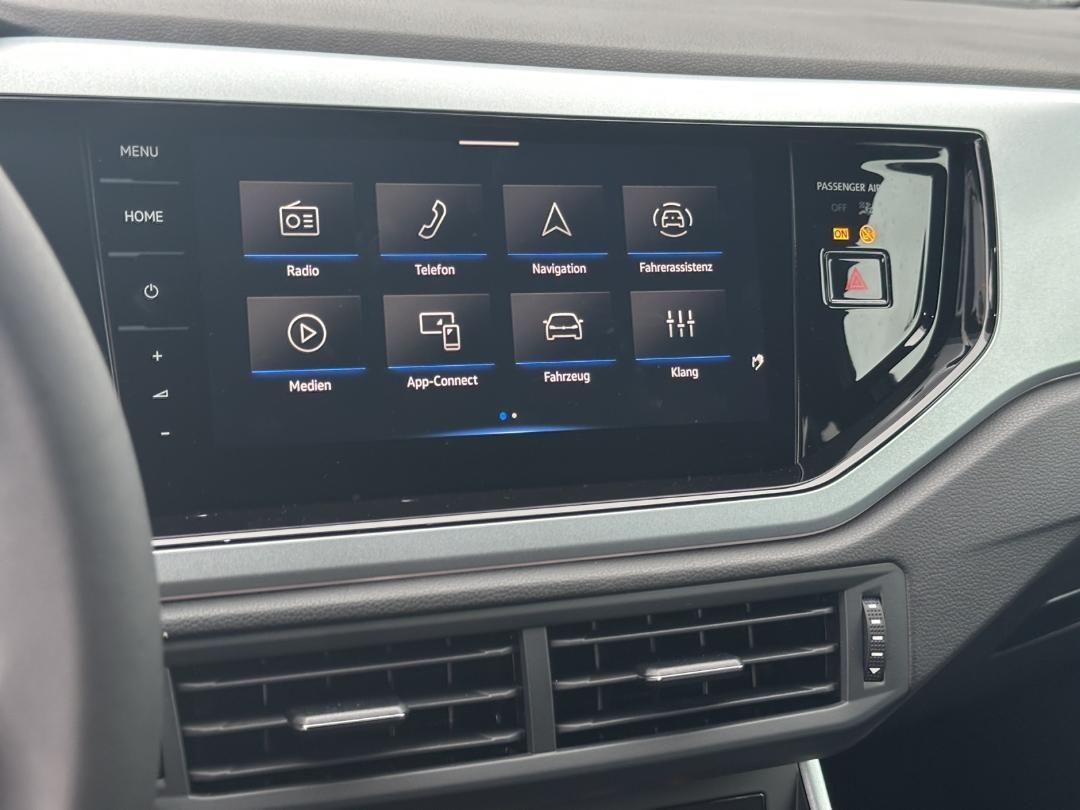 Fahrzeugabbildung Volkswagen Polo VI 1.0 TSI Goal Kamera,LED,Navi,SHZ,ACC,PDC