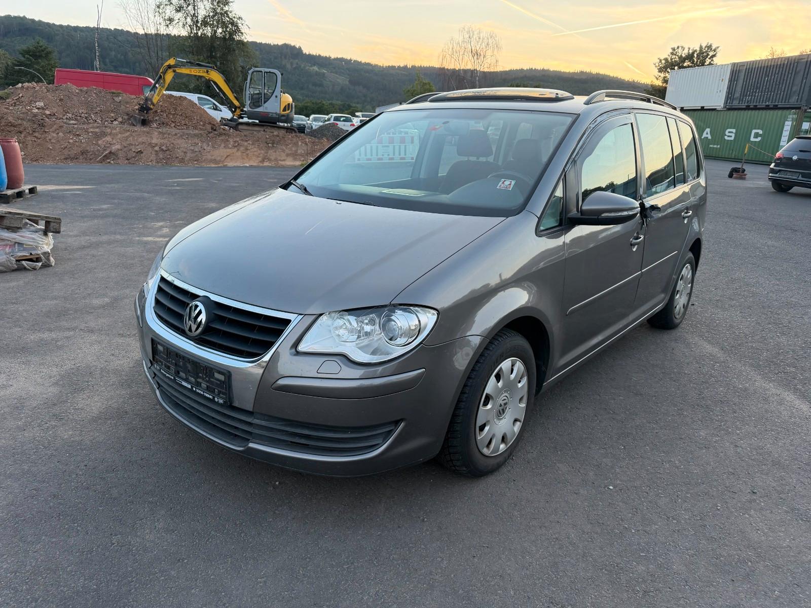 Volkswagen Touran Trendline,  01758489574 WhatsApp