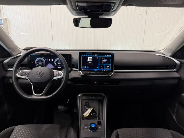 T-Roc Trend 1.5 eTSI DSG LED TEMPOMAT APP