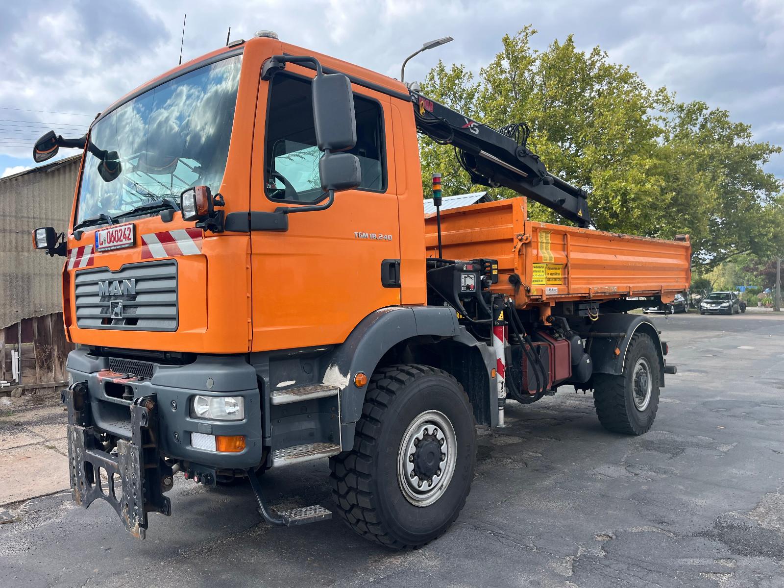 MAN TGM 18.240 4x4 Singlebereifung Kommunal Kran