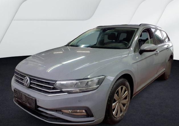 Volkswagen Passat Variant Conceptline 2.0 TDI AHK NAVI RFK 