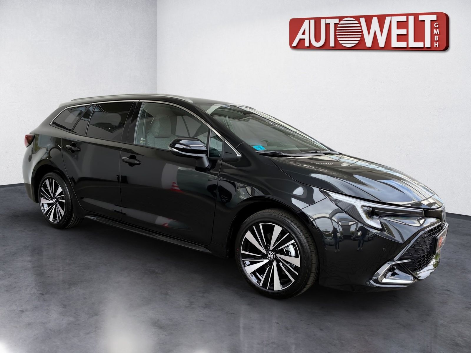 Fahrzeugabbildung Toyota Corolla TS Teamplayer 2.0-l-Hybrid KAMERA LED AC