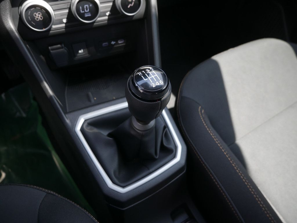 Fahrzeugabbildung Dacia Sandero Stepway Extreme TCe 110 NAVI LED 360°