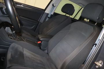 Volkswagen Tiguan - 9
