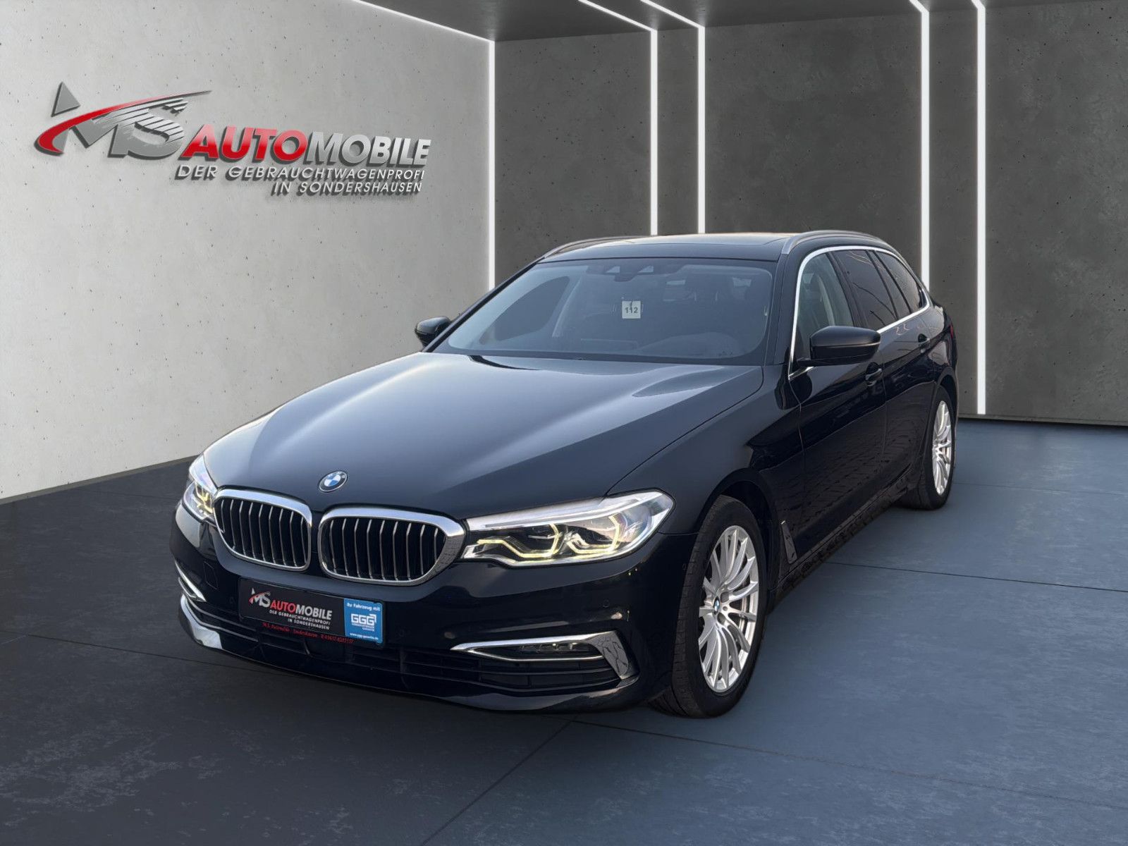 BMW 520d Touring Luxury Line+LED+HUD+PANO+SBL+AHK