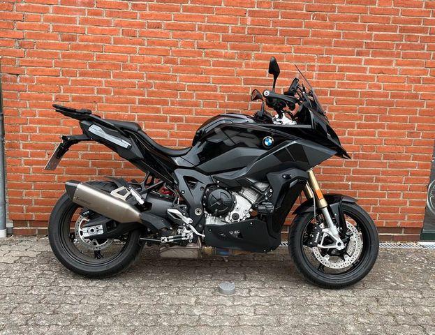 BMW S 1000 XR Triple Black 