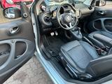 Smart fortwo cabrio EQ 60kW*BRABUS*JBL*NAVI*KAM*22kW* - Smart Elektroautos