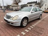 Mercedes-Benz E 320 CDI T ELEGANCE*Automatik*TÜV03.2026*AHK* - Mercedes-Benz E 320 in Wuppertal
