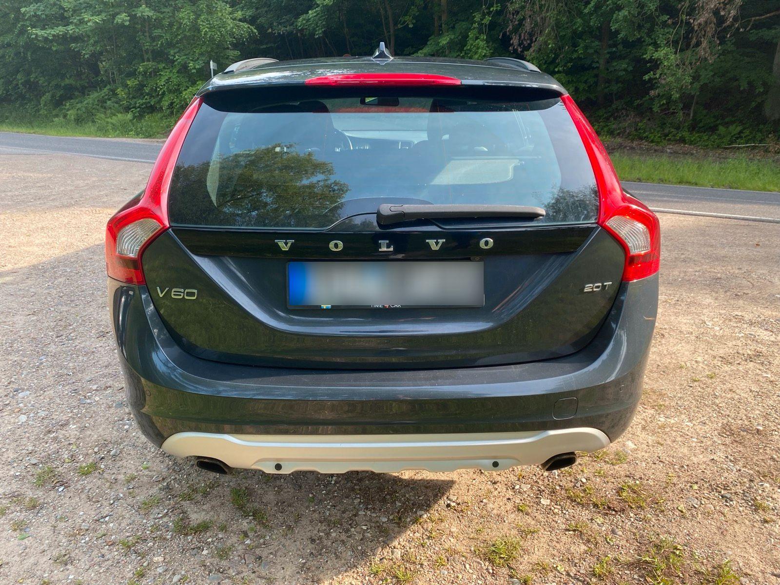 Volvo V60 2011 — photo 6