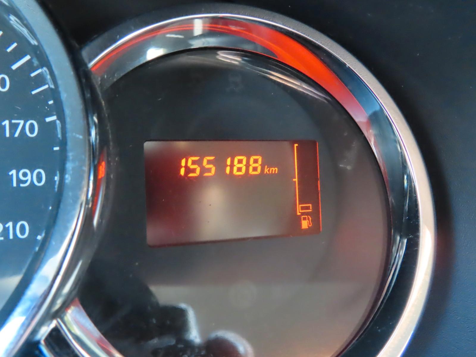 Dacia Sandero 2015 — photo 11
