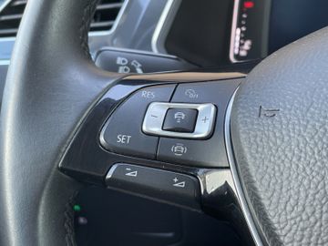 Volkswagen Tiguan  BMT 2.0 TDI DSG R-LINE*DIGITAL*APPLE*ACC