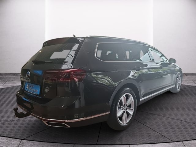 Fahrzeugabbildung Volkswagen Passat Variant 2.0 TDI DSG Elegance NAVI LED-MAT