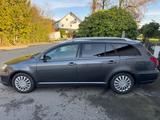 Toyota Avensis  1.8 Team*1-Hand*Navi*Klimaaut.*Shz*PDC* - Toyota Avensis aus 2008: Kombi