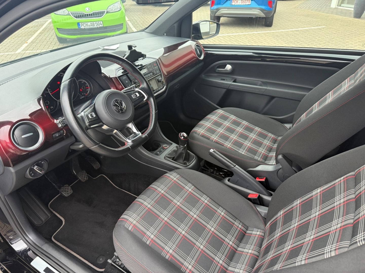 VW up! GTi 1.0 TSI OPF DAB Sound GRA PDC SHzg 8 fac - Image 13