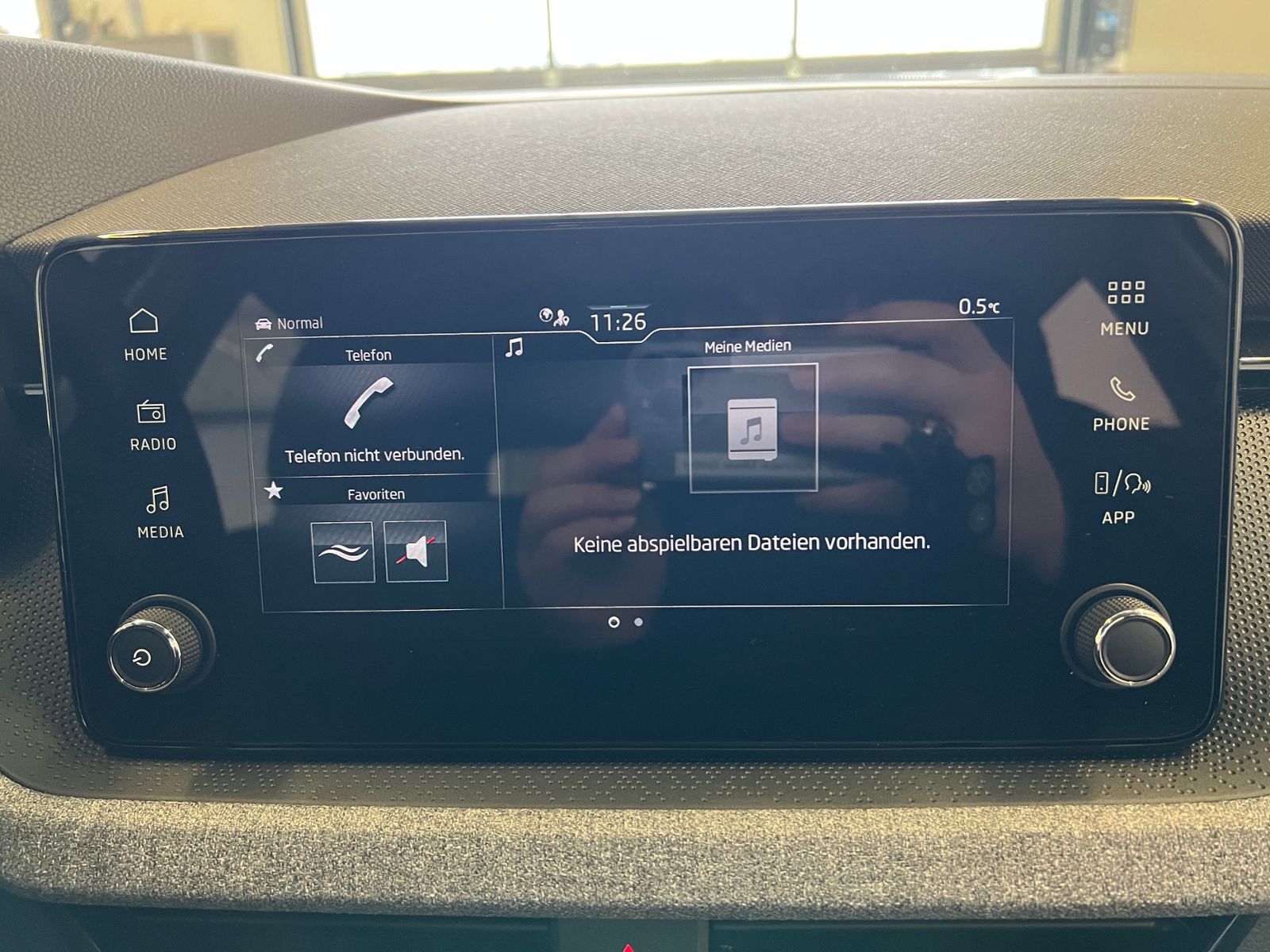 Fahrzeugabbildung SKODA Kamiq Selection 1.0 TSI DSG *AHK, LED, Komfortpa