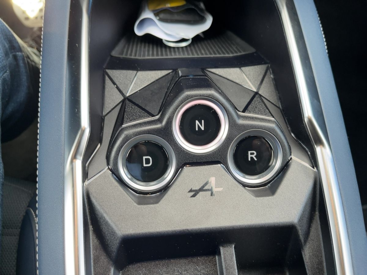Fahrzeugabbildung Alpine A290 GT Performance Alpine Portal 10,1" - mit KI generiert/bearbeitet