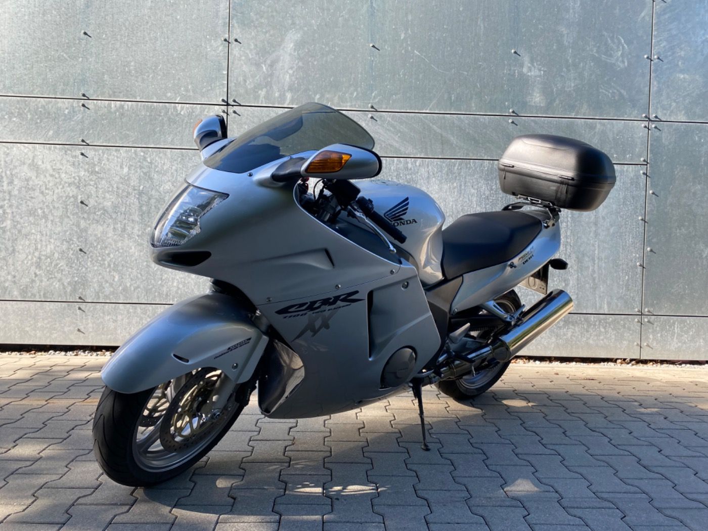 Fahrzeugabbildung Honda CBR 1100 XX SC35 aus 1. Hand