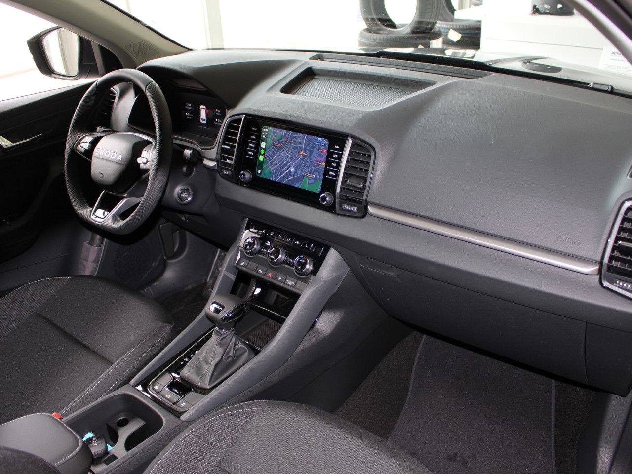 Fahrzeugabbildung SKODA Karoq 1.5 TSI ACT Selection