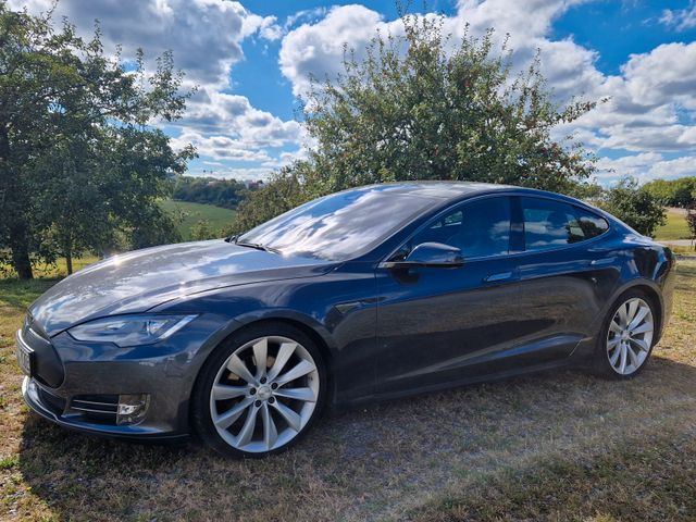 Tesla Model S P85D - neue Batterie und alle Upgrades!!