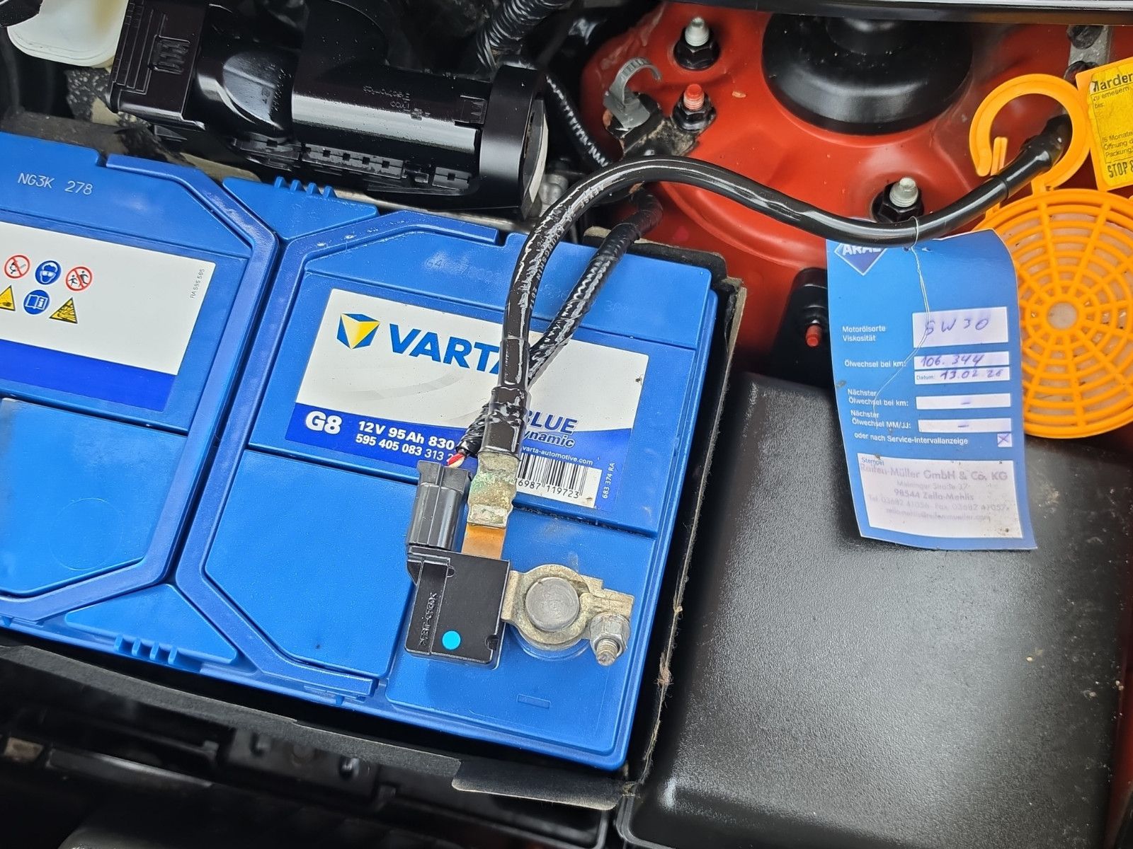 Fahrzeugabbildung Kia Sportage  ALLRAD 4X4 AUTOMAT/PANORAMA/NAVI/XENON