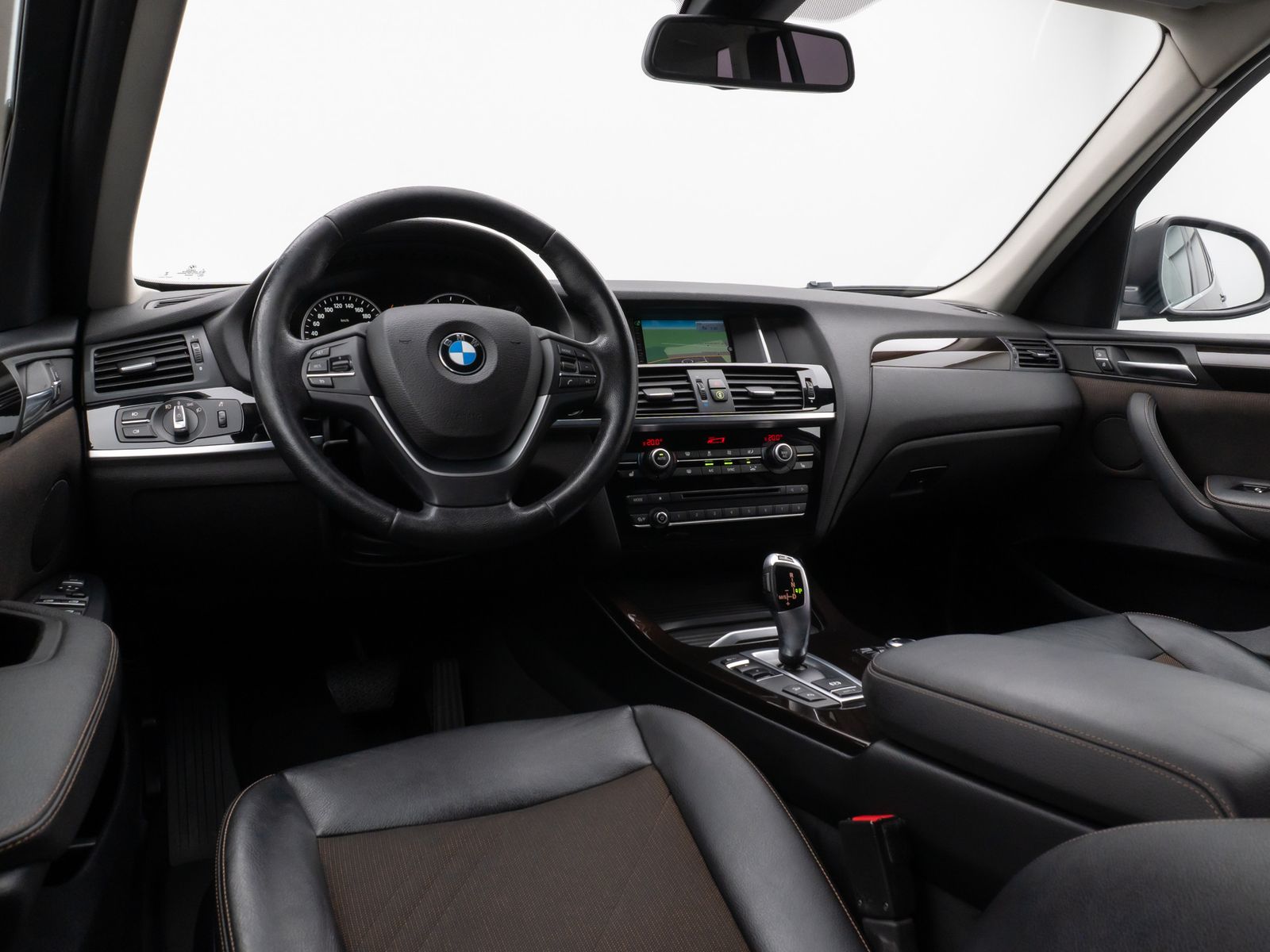 Fahrzeugabbildung BMW X3 xD20d xLine Kamera HUD HiFi Lenkrhz Stndhzg