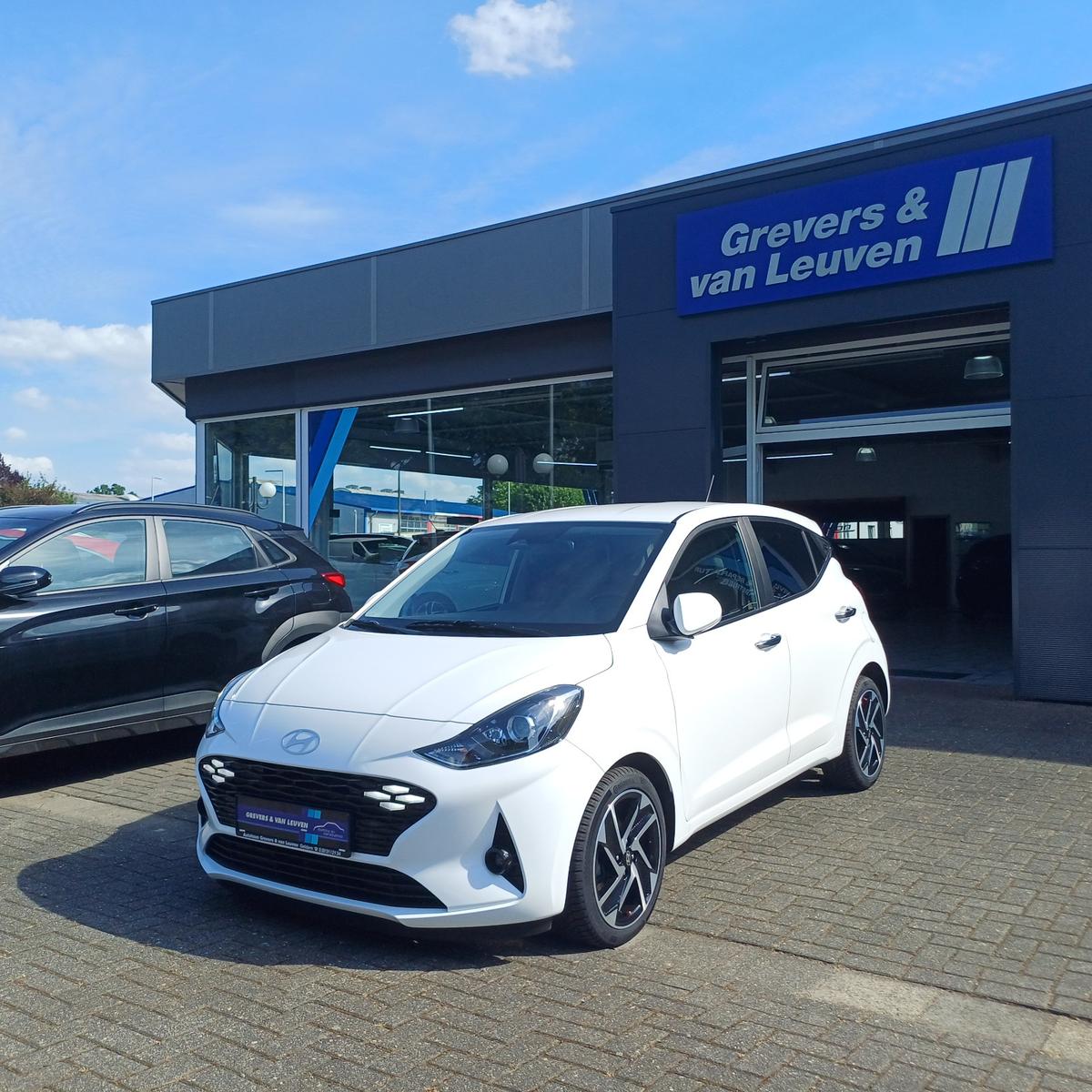 Hyundai i10 1.2 AT PRIME+ 8"-NAVI RFK S.-KEY 16"-ALLW.