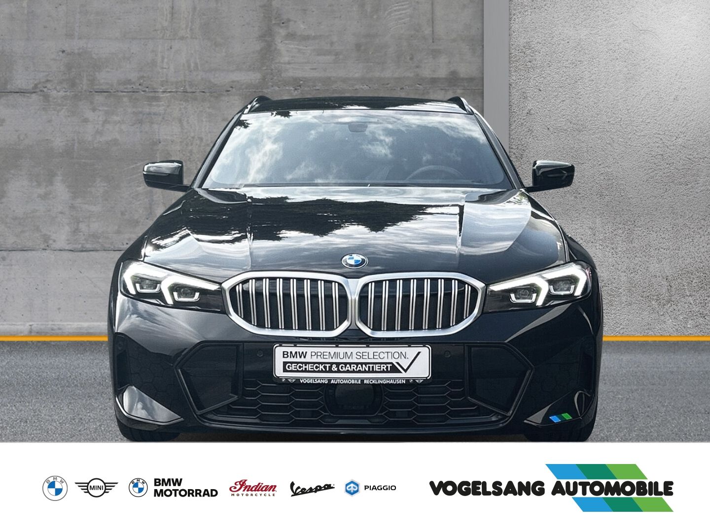 Fahrzeugabbildung BMW 330 d xDriveTouring,M Sport,HeadUp,RFK,HIFI,Live