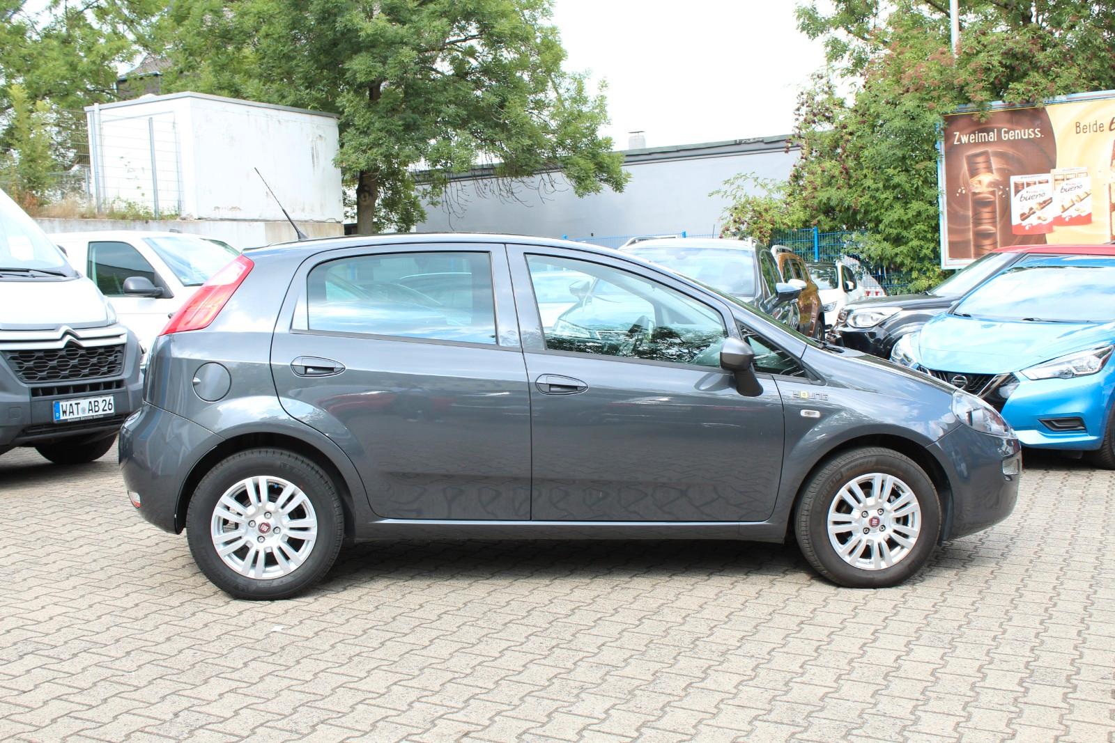 Fiat Punto Young * PDC * Navi * Klima *
