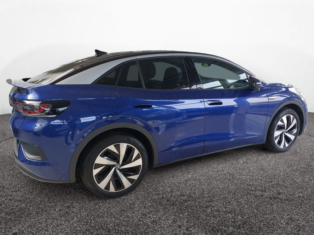 Fahrzeugabbildung Volkswagen ID.5 Pro mit Infotainment-Paket AHZV Wärmepumpe