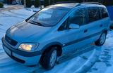Opel Zafira 1.8 16V Comfort Comfort - Opel Zafira Comfort mit Benzin-Antrieb