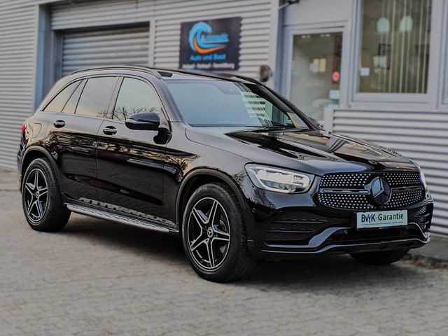 Mercedes-Benz GLC 200 4M AMG NIGHT MBUX PANO BURMESTER ACC AHK