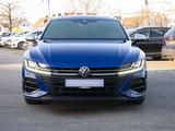 Volkswagen Arteon SB R 2.0 TSI 4mot LEDER NaviPro IQ.LIGHT - VW Arteon Gebrauchtwagen in München