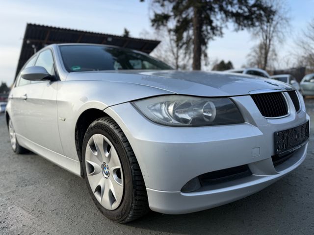 BMW 320 Baureihe 3 Lim. 320i