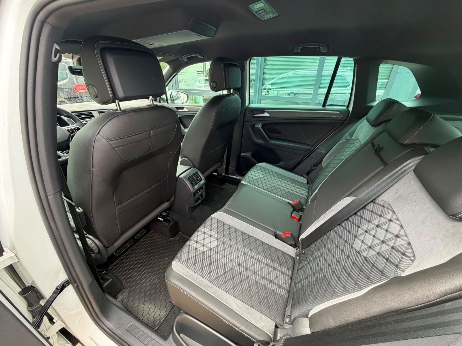 VW Tiguan Tiguan 2.0 TDI R-Line 4Motion*DSG*LED*Kamera*AHK, Ansicht 21