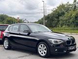 BMW 118d 1er Lim.  Automatik/Kamera/Navi/Leder - BMW 118 aus 2012