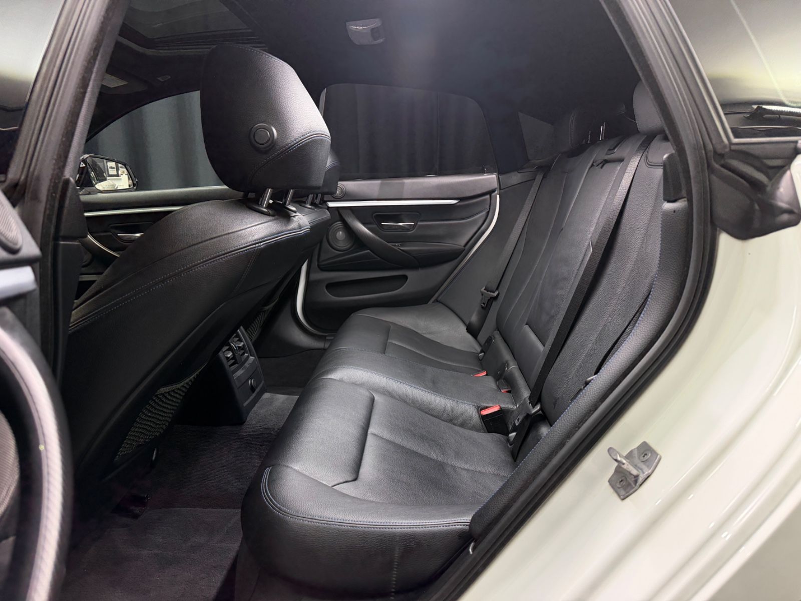 Fahrzeugabbildung BMW 440 Gran Coupé M-PAKET|MPPSK|H&K|HuD|LEDER|PANO
