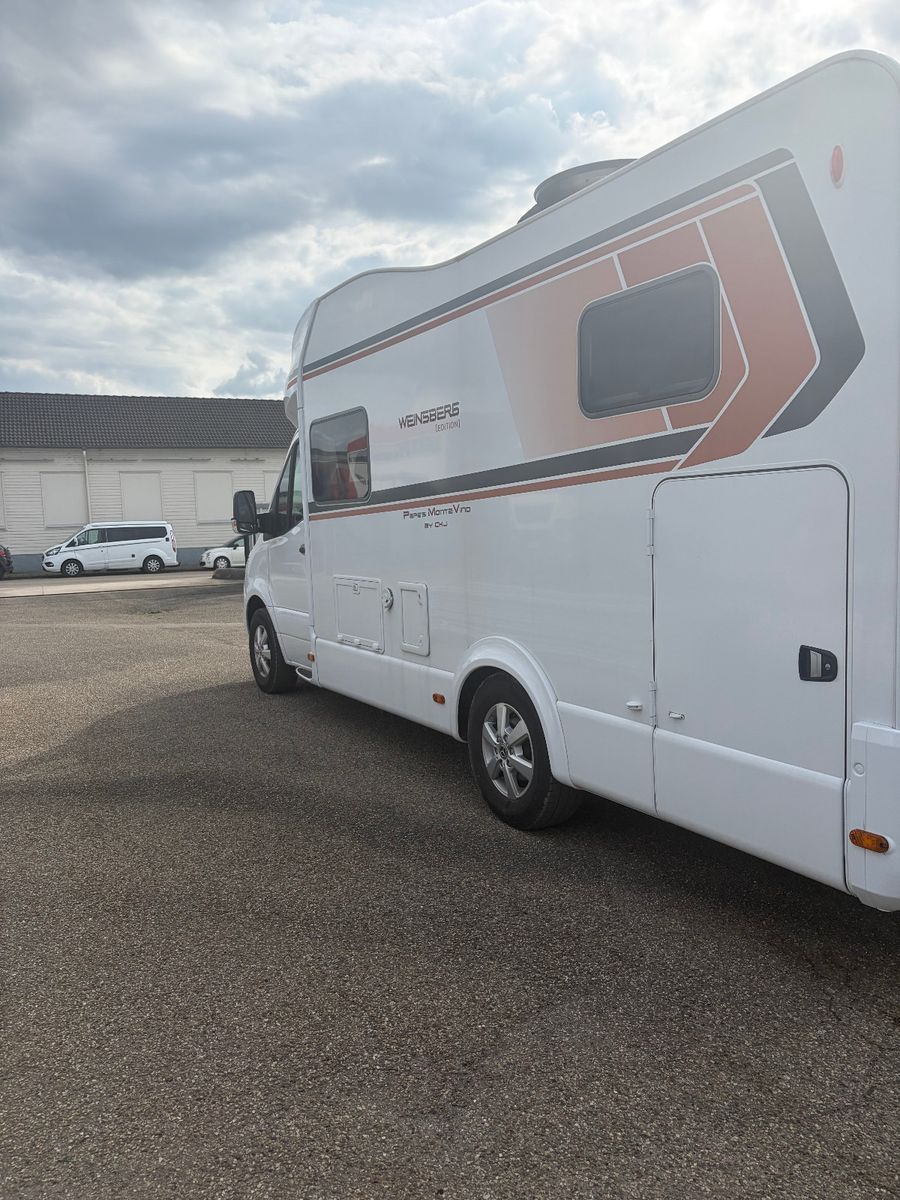 Fahrzeugabbildung Weinsberg CaraCompact Suite MB 640 MEG