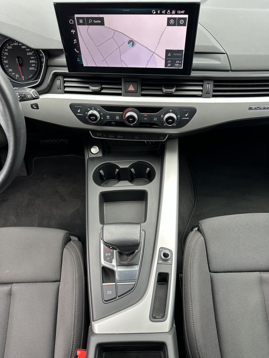 Fahrzeugabbildung Audi A4 Avant 40 TDI Quattro S-Line NAV+LED+AHK+SHZ