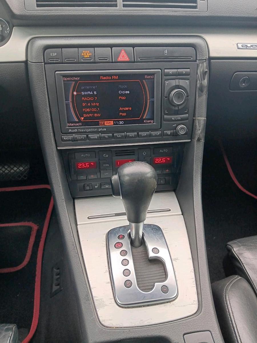 Audi S4 2005 — photo 8