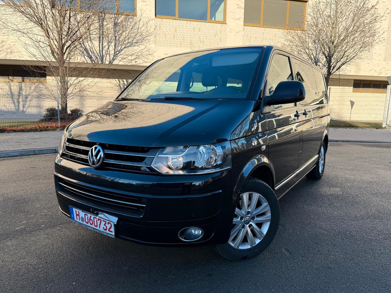 Volkswagen T5 Multivan HIGHLINE/140PS/DSG/2xTÜREN