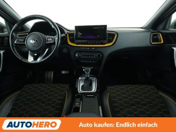 KIA XCeed - 12