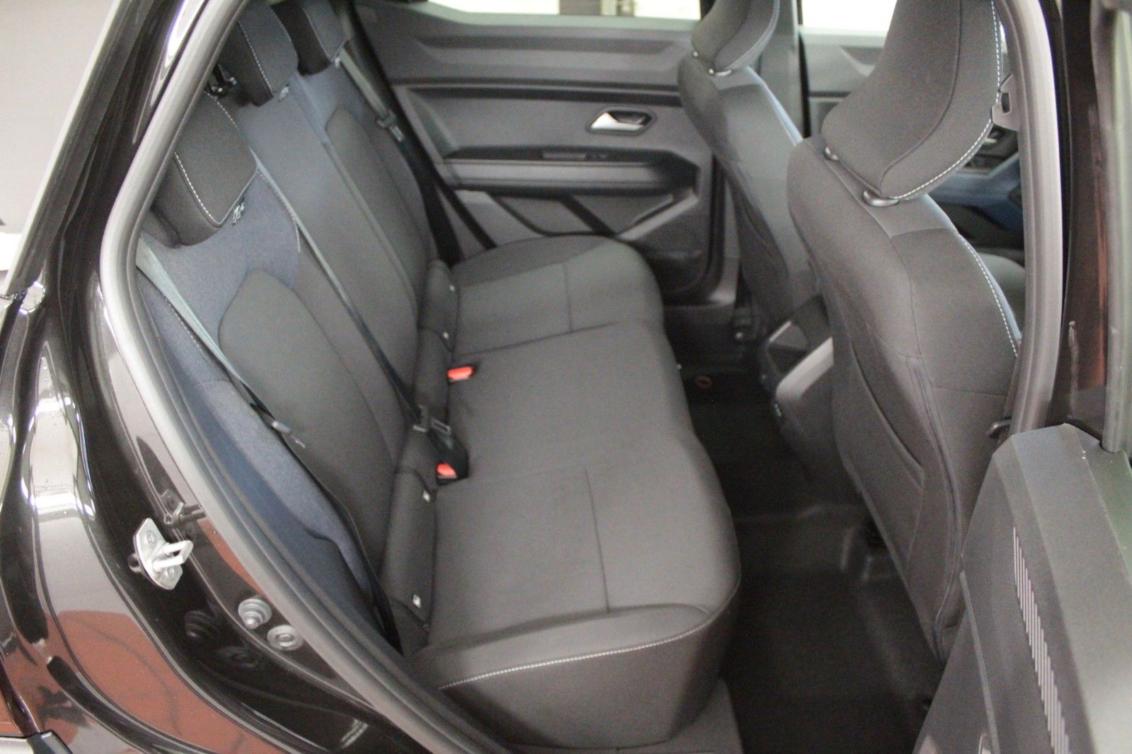 Fahrzeugabbildung Dacia Duster mild hybrid 130 Journey*Winterpaket*