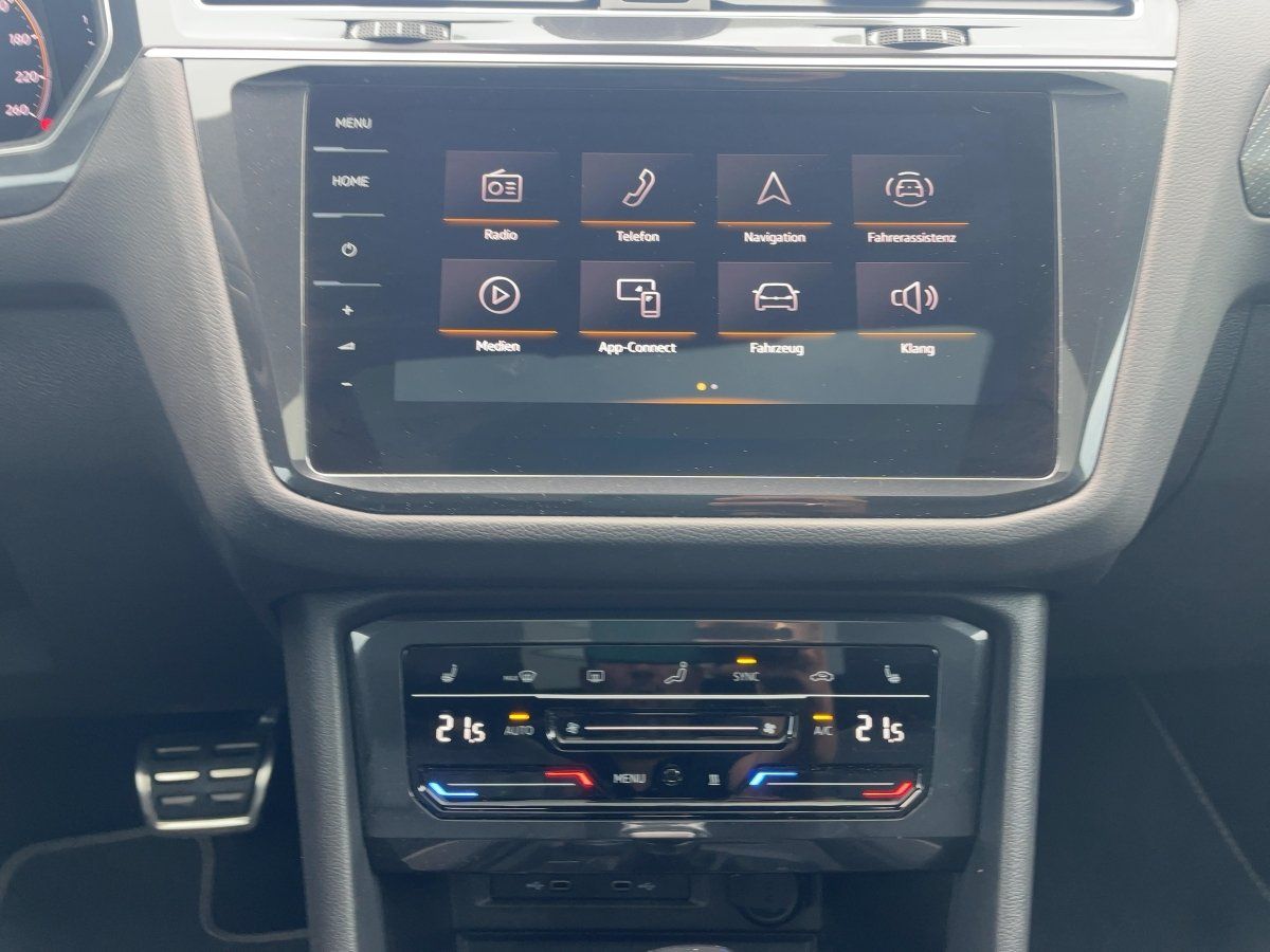 Volkswagen Tiguan R-Line 4M DSG AHK DCC Matrix Leder Pano foto 13