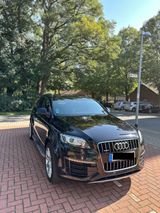 Audi Q7 S-Line V12 Optik extra breite Reifen Bose - Audi: R12