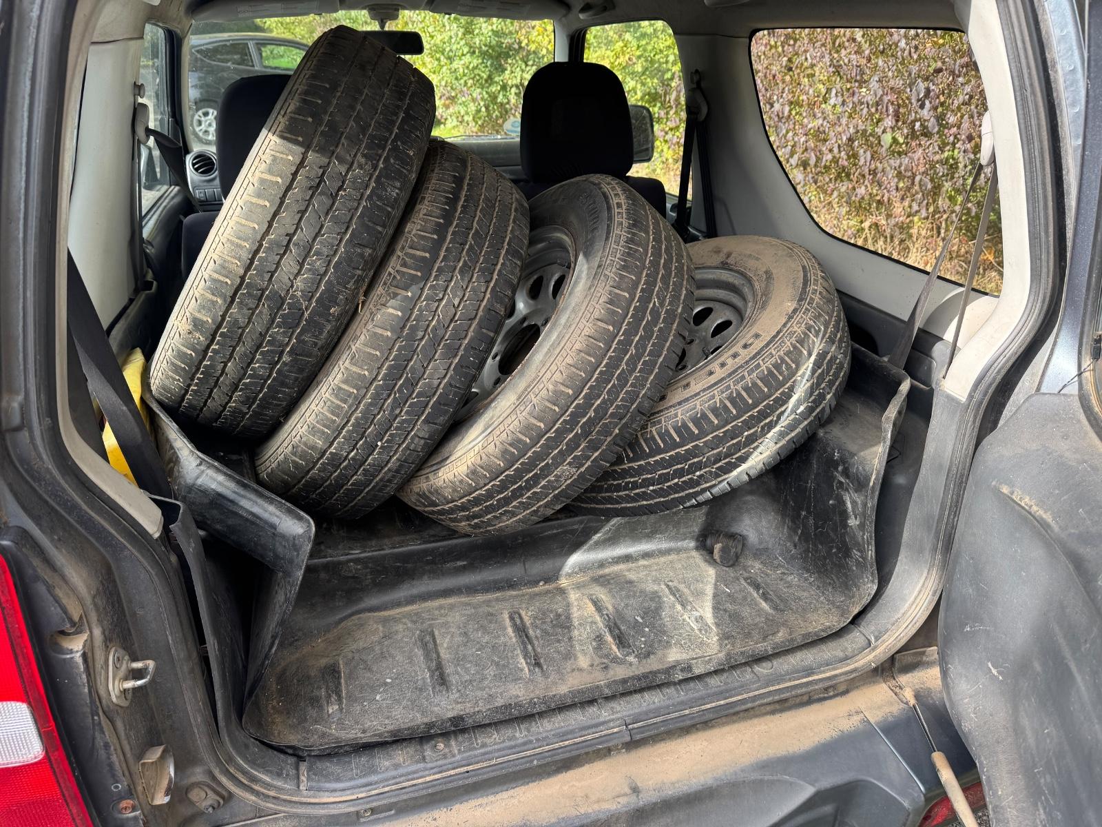 Suzuki Jimny 2006 — photo 9