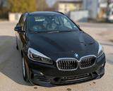 BMW 220i Active Tourer Advantage - BMW 220 in München