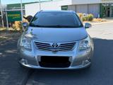 Toyota Avensis Combi TEC-Edition 2.2 D-4D Automatik... - gebrauchte Toyota Avensis aus dem Jahr 2010