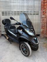 Piaggio MP3 500 I.E TOPZUSTAND EZ 2018 MIT TÜV 07/2028 - Piaggio Motorräder in Wuppertal