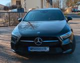 Mercedes-Benz A 250 e 8G-DCT Progressive, MBUX, LED