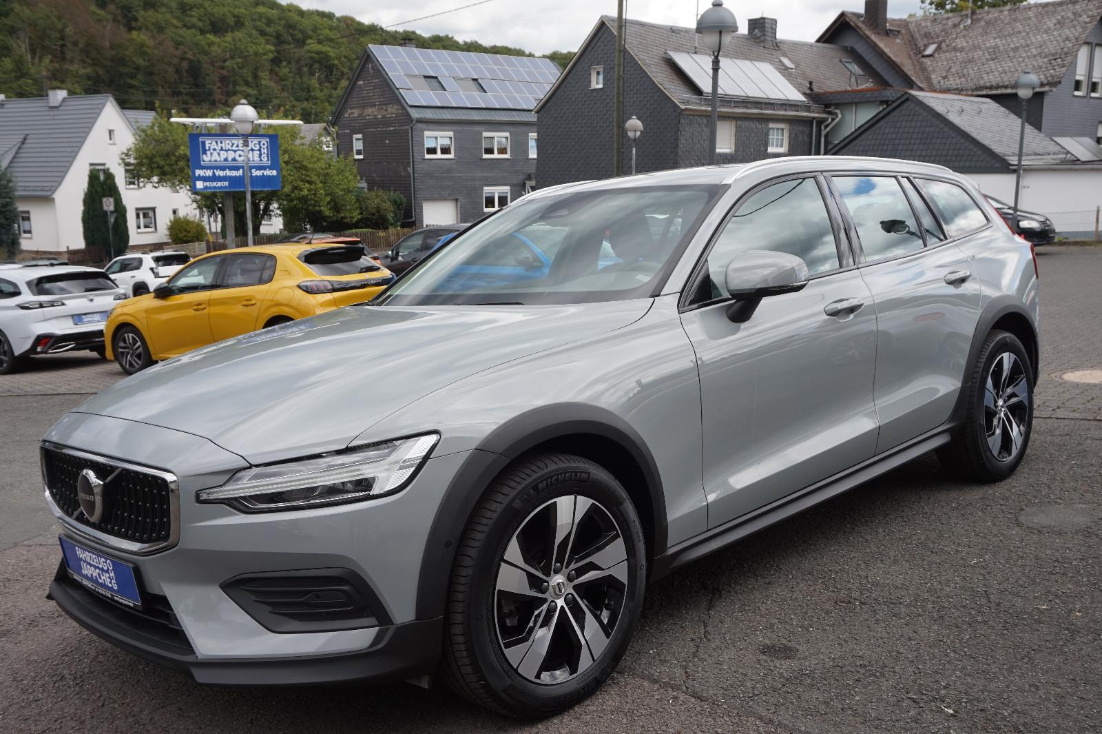 Volvo V60 Cross Country Plus AWD Diesel